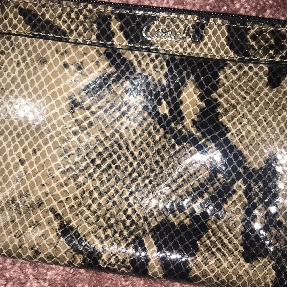 Coach Wristlet - Picture 4 of 4